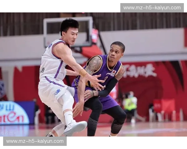 铁血齐鲁碰撞御林禁卫：CBA鲁京大战，这一场宿命对决背后的“权力游戏”